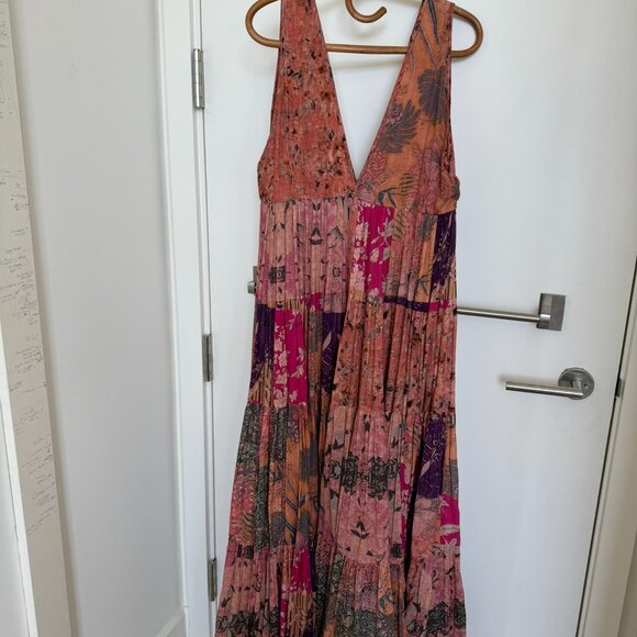 Anthropologie V Neck Maxi Dress - Picture 2 of 6